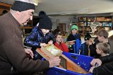 2015-10-21_32_Sauerkraut_machen_mit Schulklasse_RM